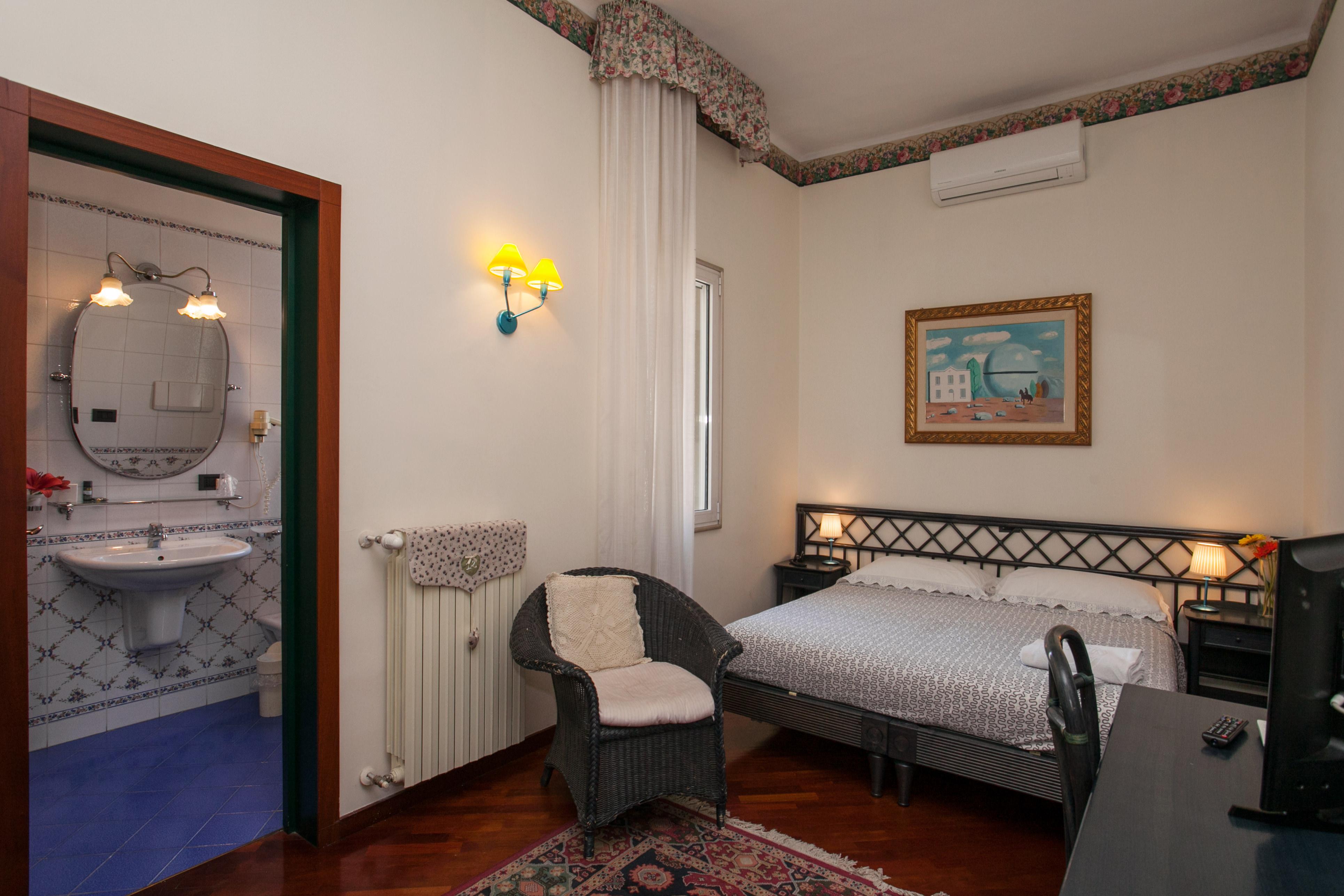 Zodiacus Residence Bari Bagian luar foto